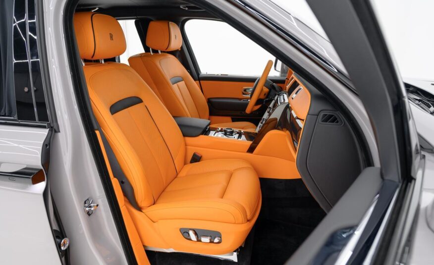 2023 Rolls-Royce Cullinan Black Badge Mansory