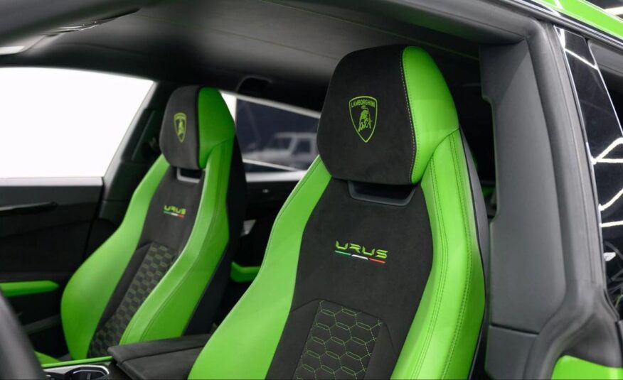 2021 Lamborghini Urus AWD