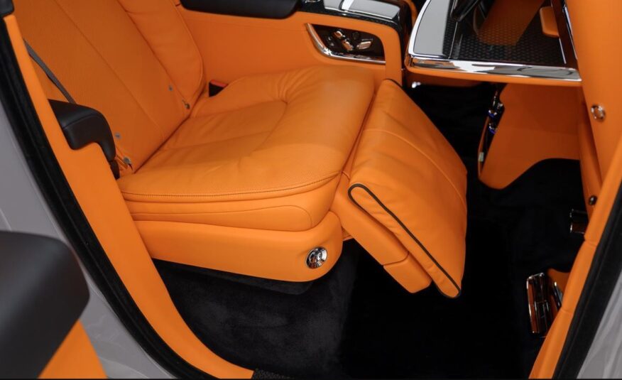 2023 Rolls-Royce Cullinan Black Badge Mansory