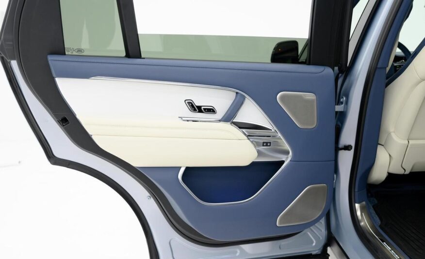 2024 Land Rover Range Rover SV