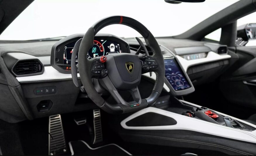 2024 Lamborghini Revuelto AWD