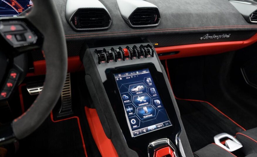 2023 Lamborghini Huracan Tecnica