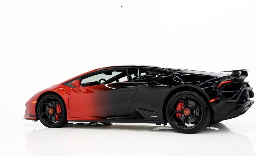 2023 Lamborghini Huracan Tecnica