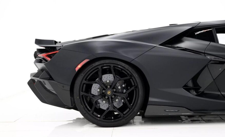 2024 Lamborghini Revuelto AWD