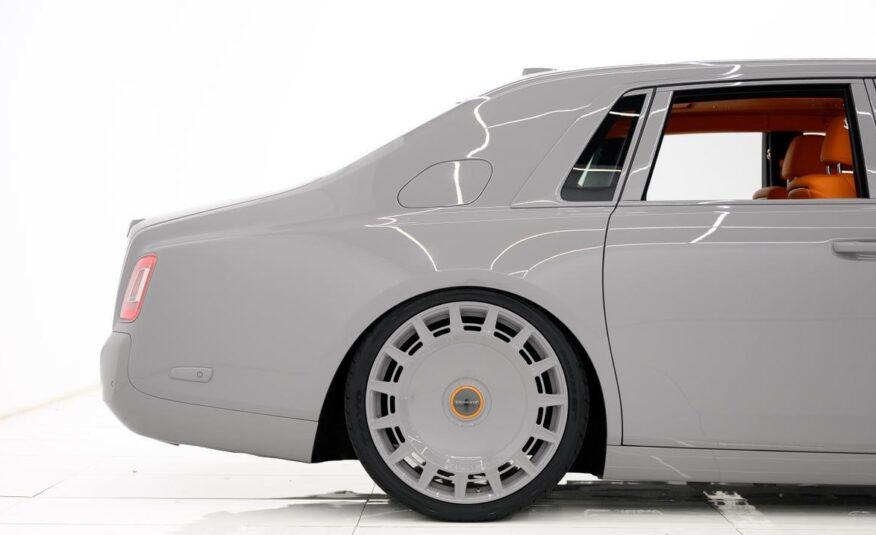 2025 Rolls-Royce Phantom Mansory