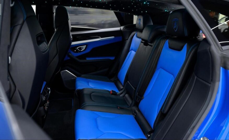 2021 Lamborghini Urus AWD