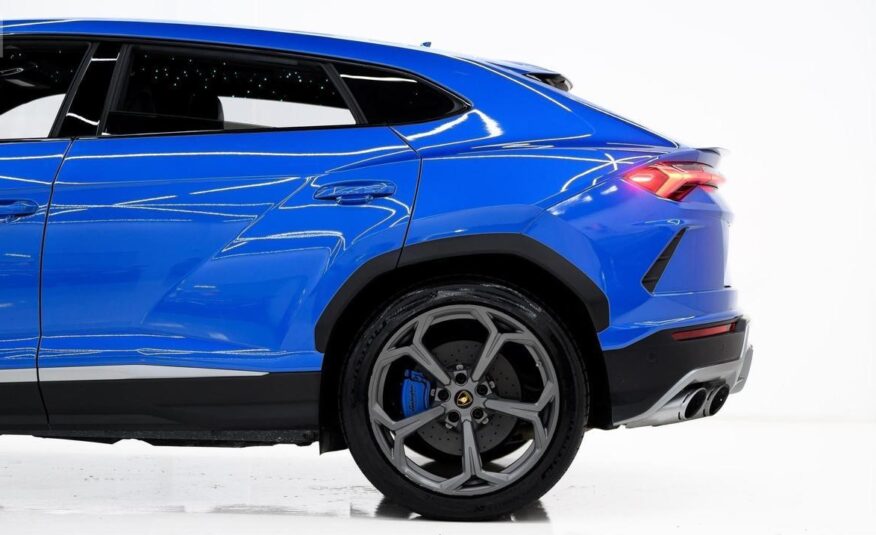2021 Lamborghini Urus AWD