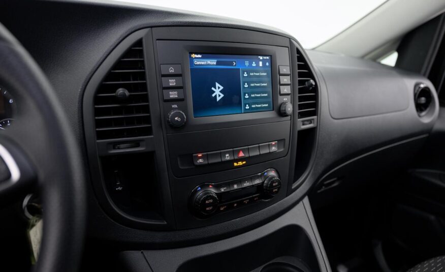 2023 Mercedes-Benz Metris Passenger Van