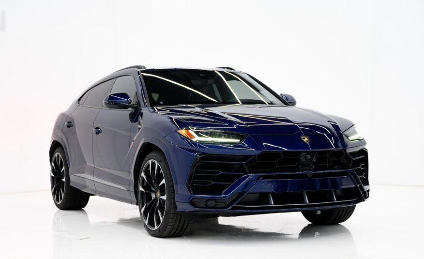 2021 Lamborghini Urus Base