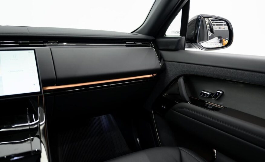 2025 Land Rover Range Rover Sport SE URBAN