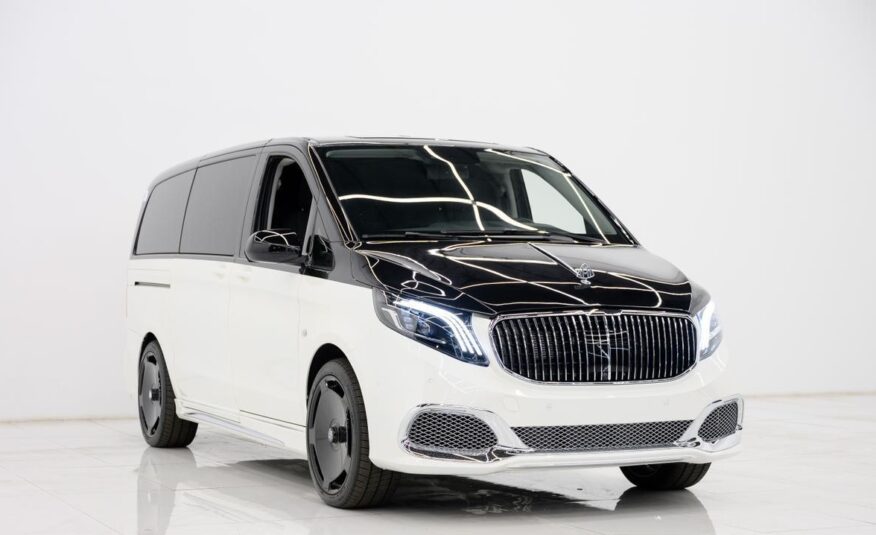 2023 Mercedes-Benz Metris Passenger Van