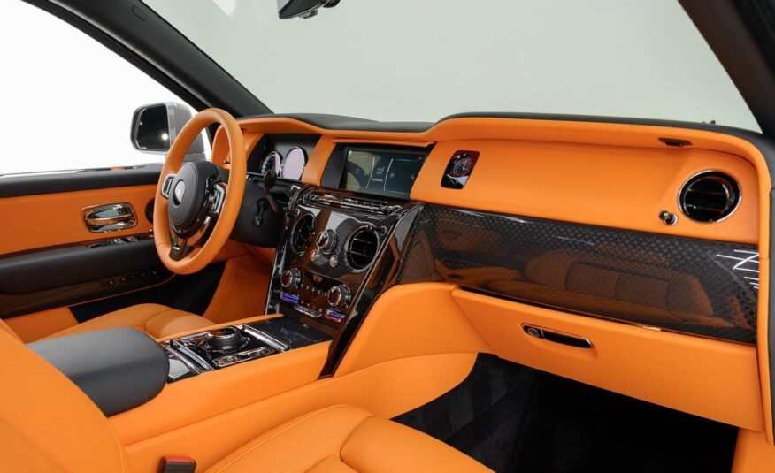 2023 Rolls-Royce Cullinan Black Badge Mansory