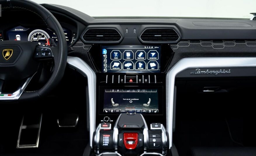 2021 Lamborghini Urus Base