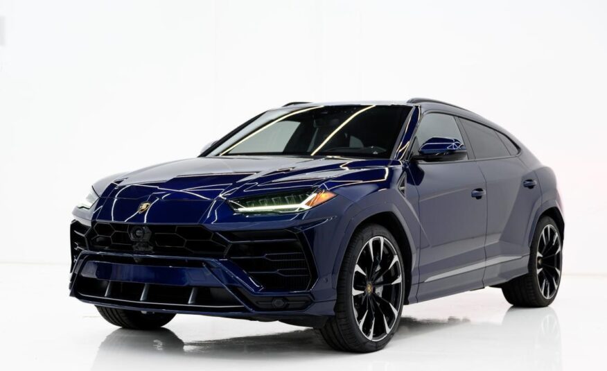 2021 Lamborghini Urus Base