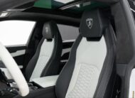 2022 Lamborghini Urus Graphite Capsule