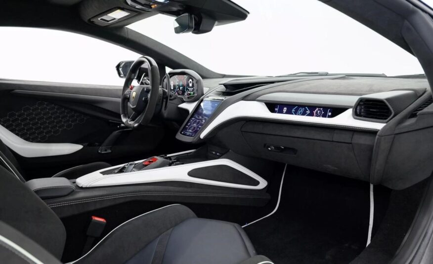 2024 Lamborghini Revuelto AWD