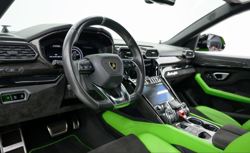 2021 Lamborghini Urus AWD