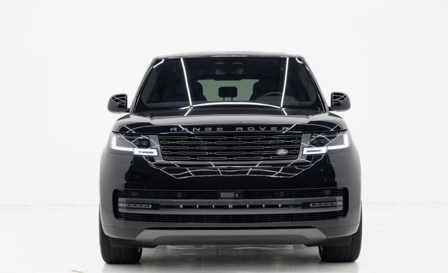 2023 Land Rover Range Rover SE