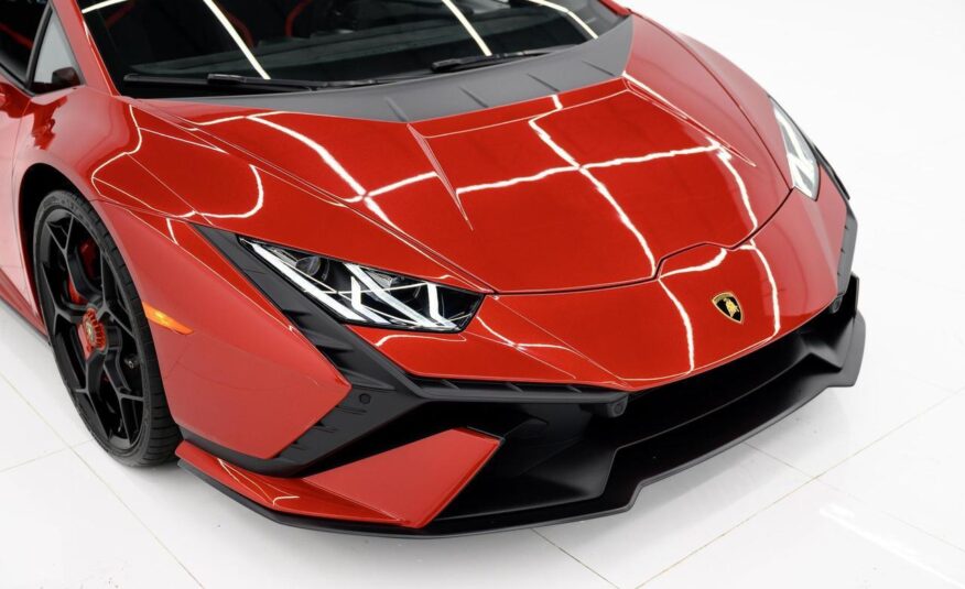 2023 Lamborghini Huracan Tecnica