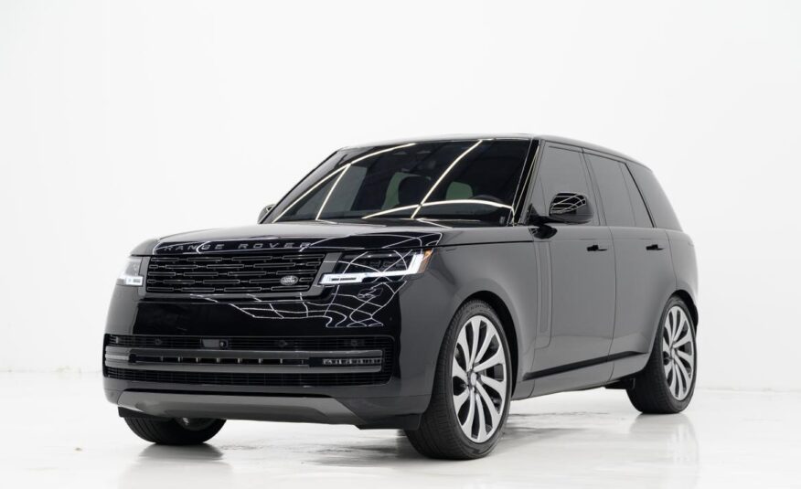 2023 Land Rover Range Rover SE