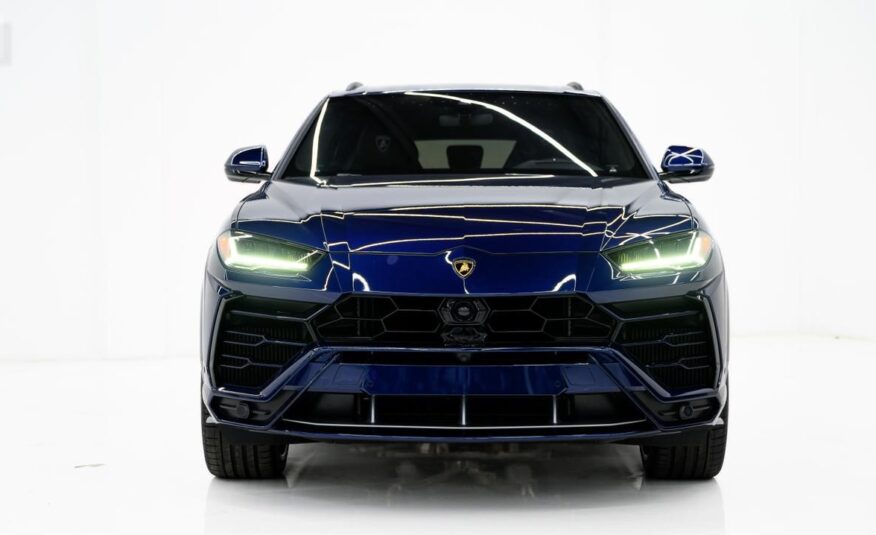 2021 Lamborghini Urus Base