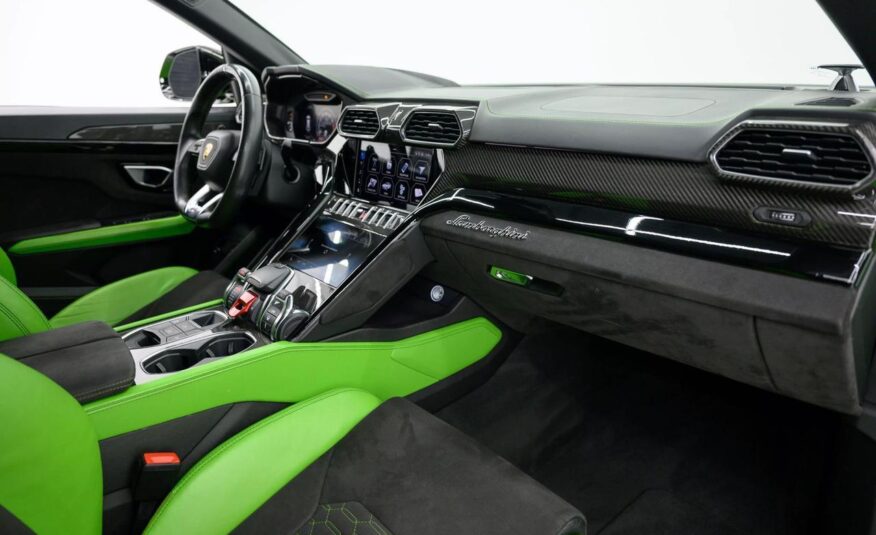 2021 Lamborghini Urus AWD