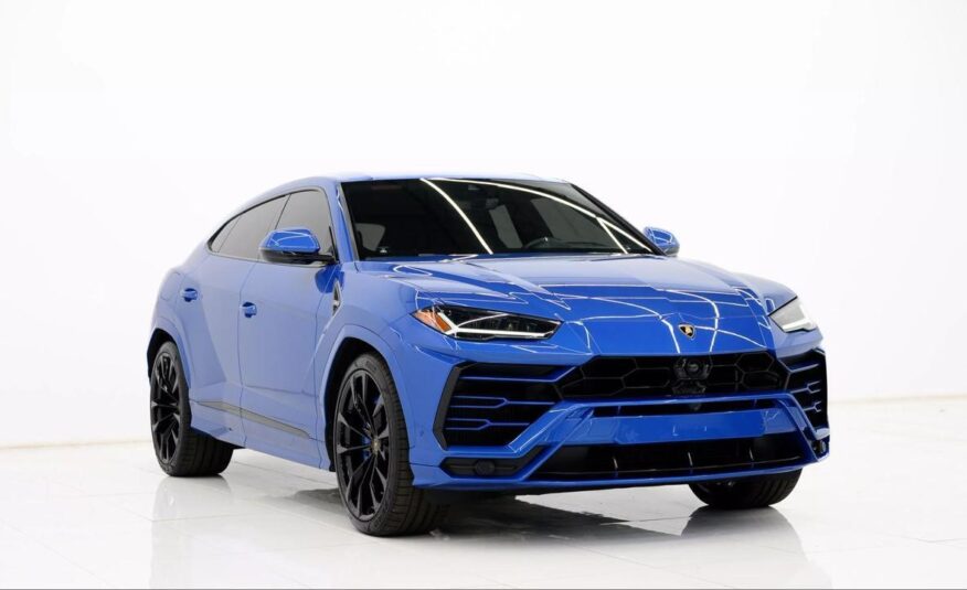 2022 Lamborghini Urus Graphite Capsule