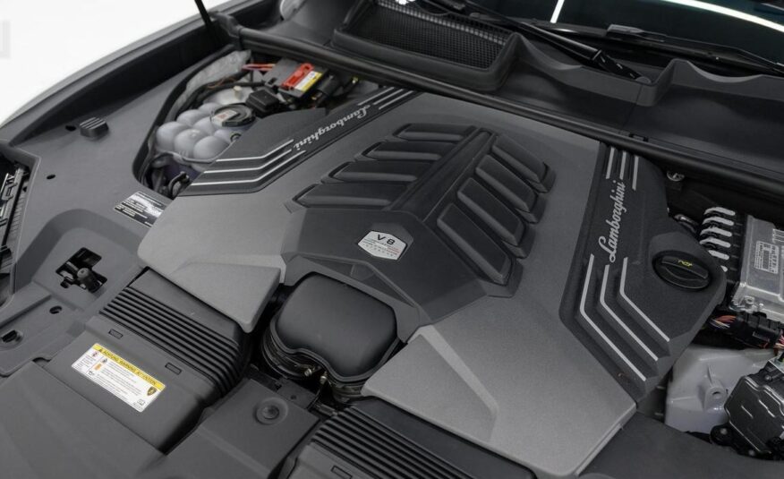 2022 Lamborghini Urus Graphite Capsule