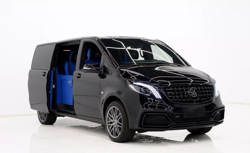 2023 Mercedes-Benz Metris Passenger Van