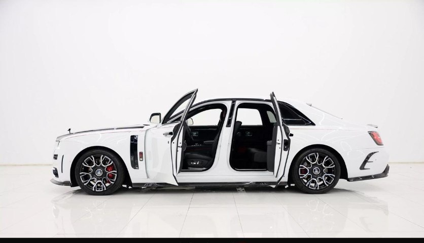 2023 Rolls-Royce Ghost Black Badge Mansory