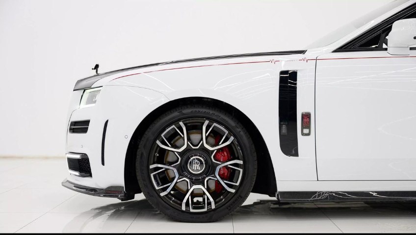 2023 Rolls-Royce Ghost Black Badge Mansory