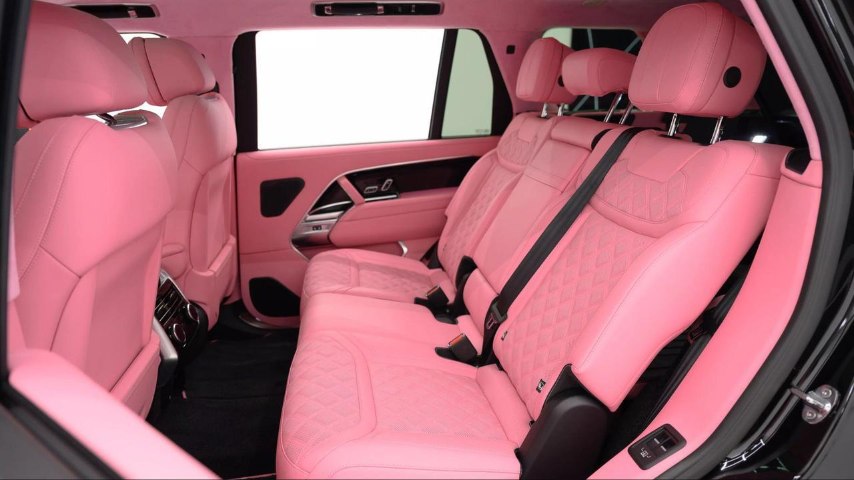 2025 Land Rover Range Rover SE