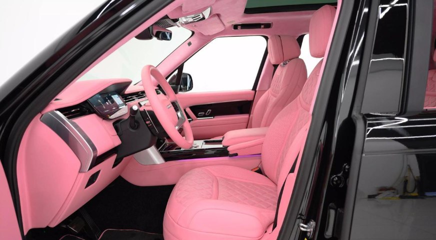 2025 Land Rover Range Rover SE