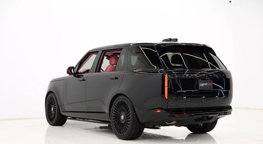 2025 Land Rover Range Rover SE