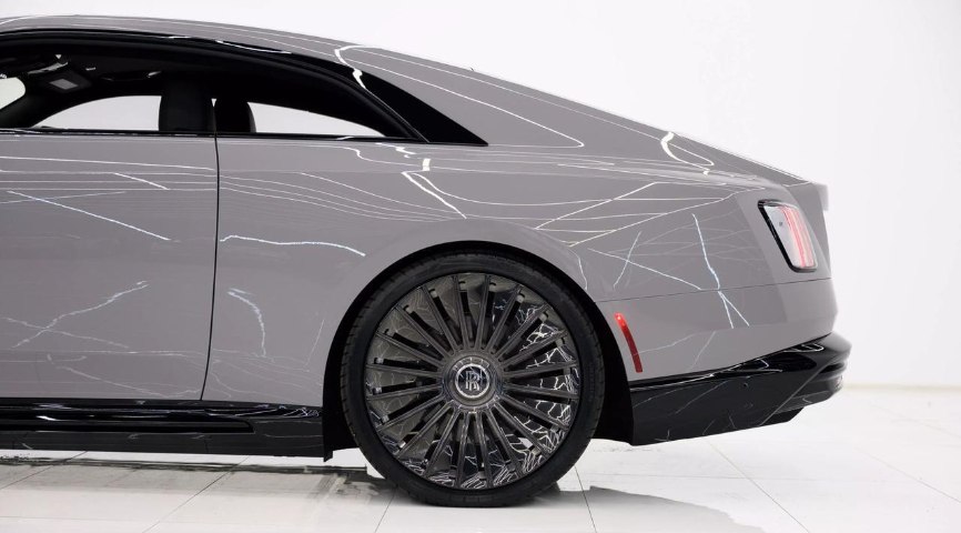 2025 Rolls-Royce Spectre RR