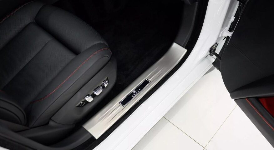 2023 Rolls-Royce Ghost Black Badge Mansory