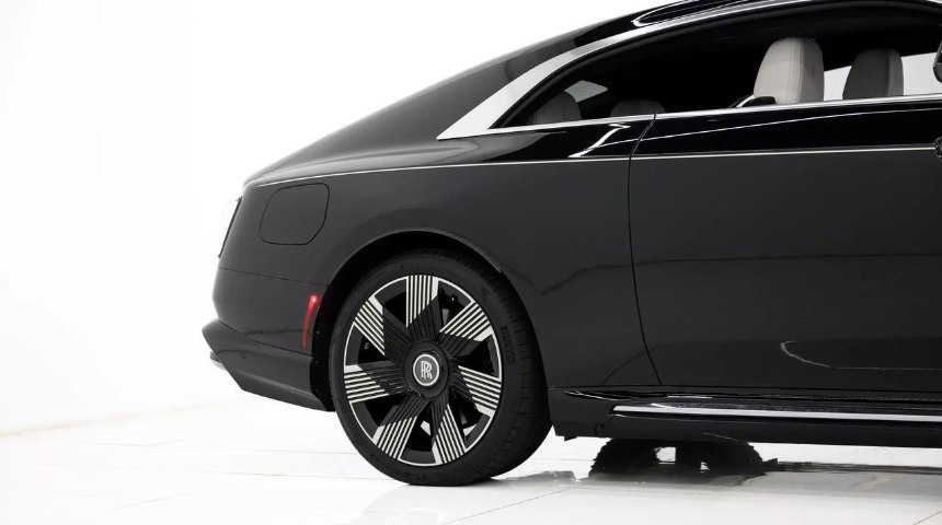 2024 Rolls-Royce Spectre AWD