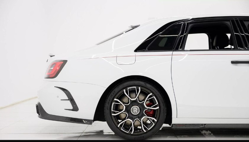 2023 Rolls-Royce Ghost Black Badge Mansory