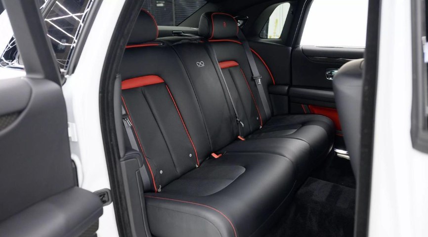 2023 Rolls-Royce Ghost Black Badge Mansory