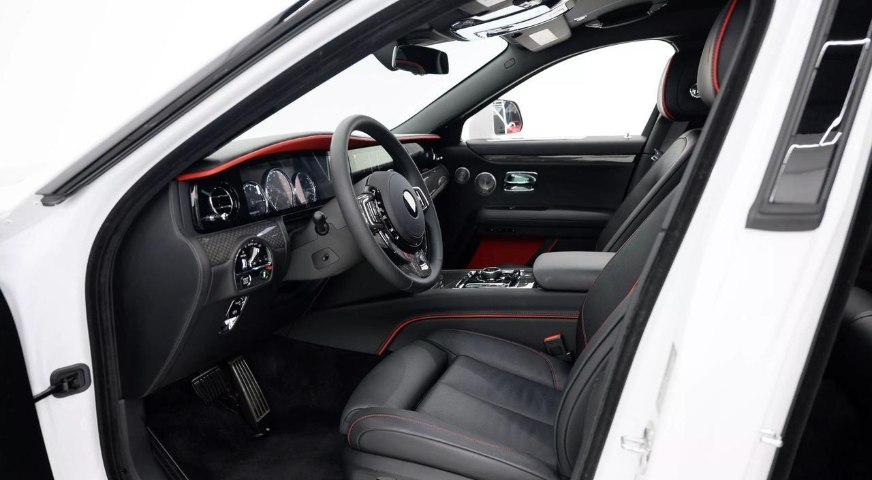 2023 Rolls-Royce Ghost Black Badge Mansory