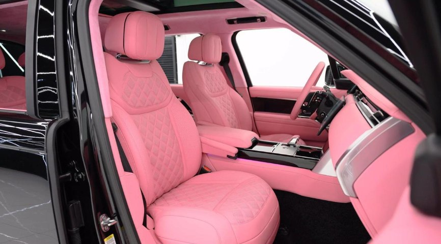 2025 Land Rover Range Rover SE