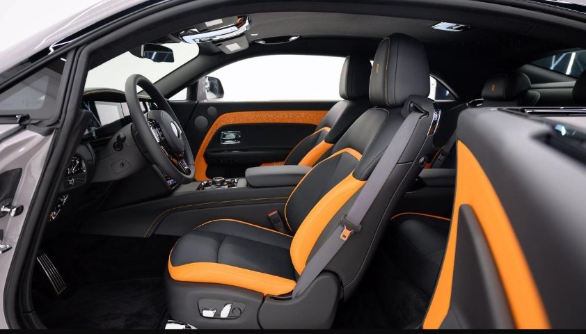 2025 Rolls-Royce Spectre RR