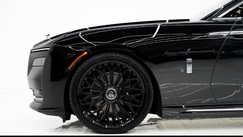 2025 Rolls-Royce Spectre AWD