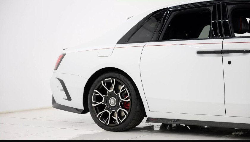 2023 Rolls-Royce Ghost Black Badge Mansory