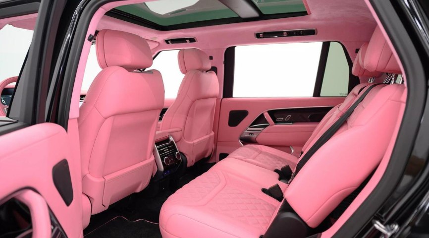 2025 Land Rover Range Rover SE
